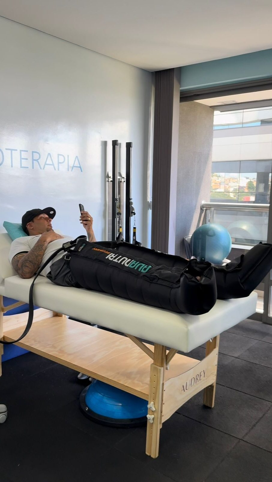 WhatsApp Image 2025-06-05 at 09.24.55 (1)